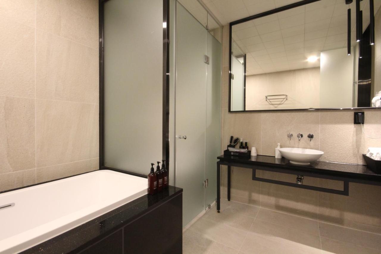 Hotel Eco stay Jeonju Esterno foto
