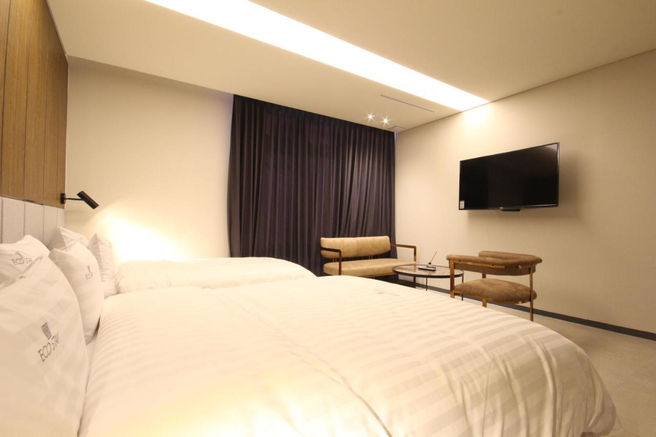 Hotel Eco stay Jeonju Esterno foto
