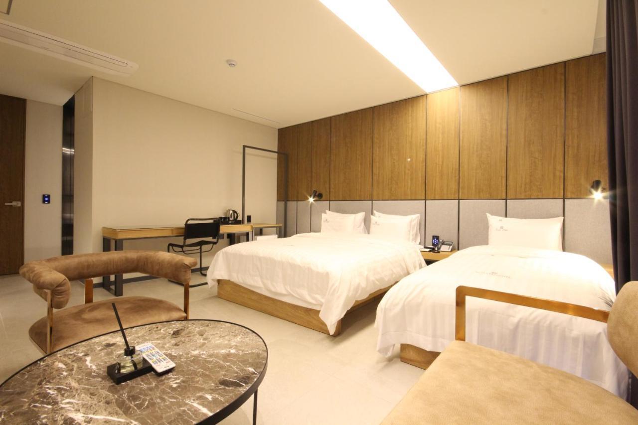 Hotel Eco stay Jeonju Esterno foto