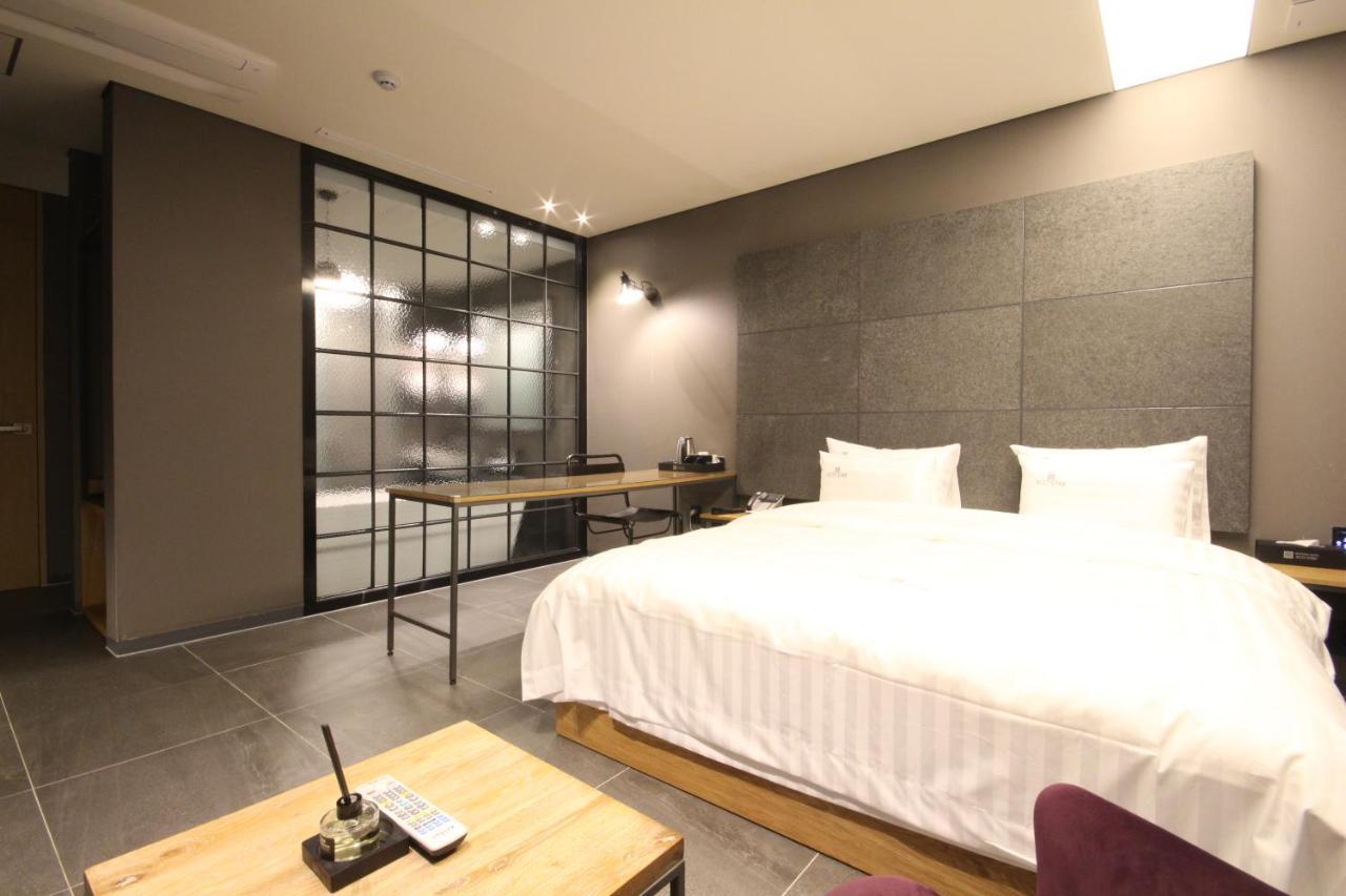 Hotel Eco stay Jeonju Esterno foto