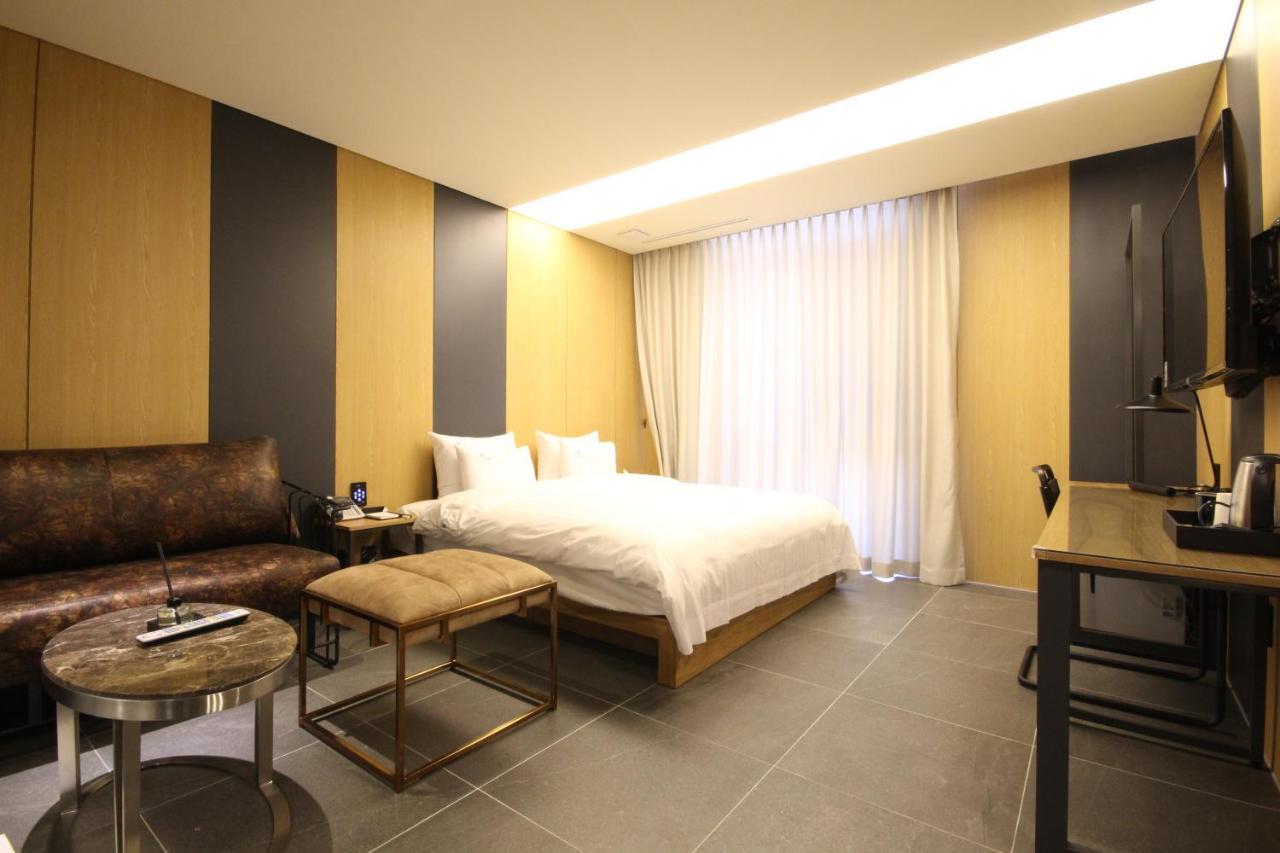 Hotel Eco stay Jeonju Esterno foto
